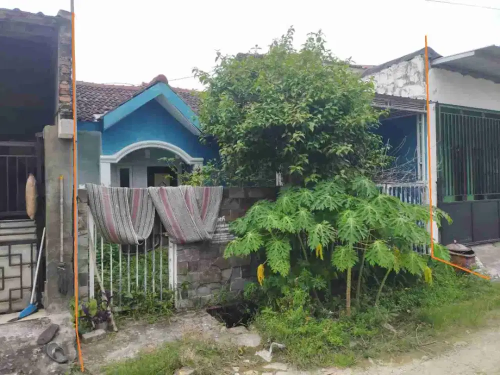 DIJUAL RUMAH 
PERUM PURI DANDER ASRI N/09
KEL. :  NGUMPAKDALEM
KEC  : DANDER
KAB  : BOJONEGORO