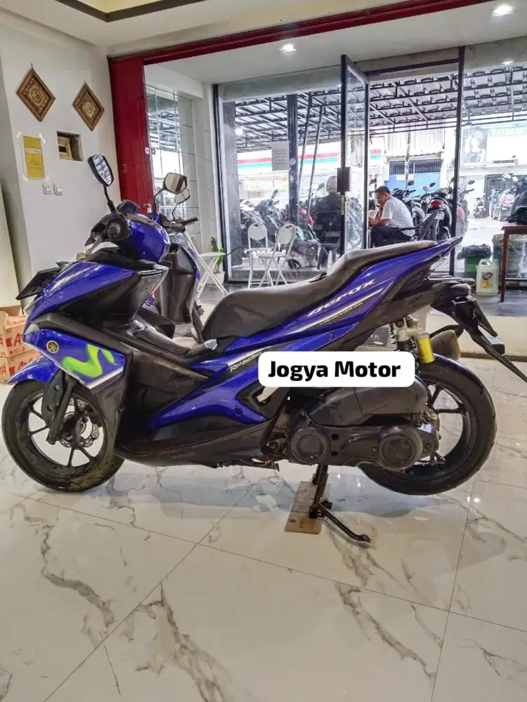 (B) Yamaha aerox type R tahun 2017 cash /// credit