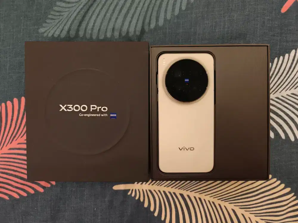 BNOB Vivo X300 Pro 16/512gb Desember 2027