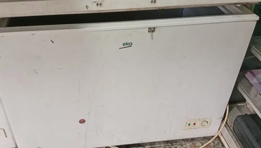 di jual freezer 400 ltr merk beko