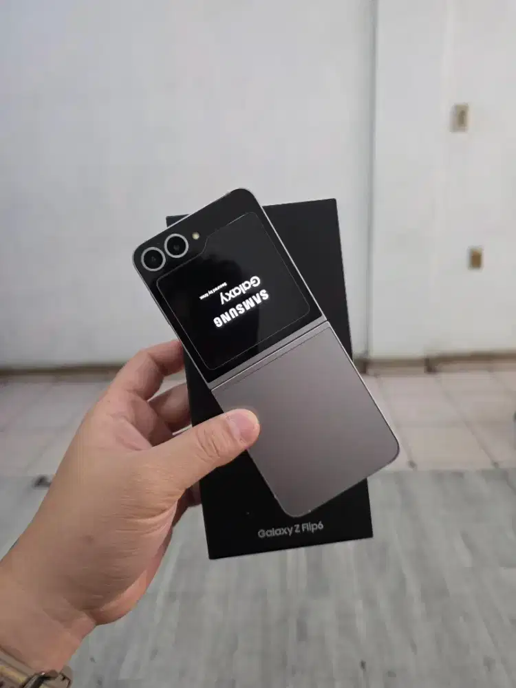 Samsung Z Flip 6 256Gb Perfect - Resmi #Relax