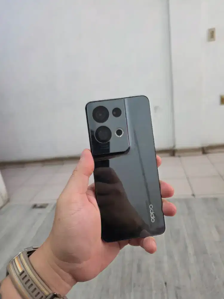 Oppo Reno 8 Pro 5G 12/256Gb Perfect - Resmi #Relax