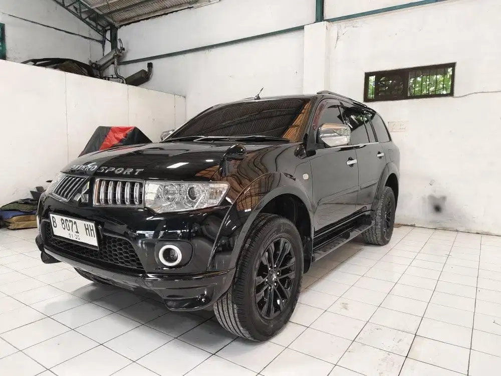 Mitsubishi Pajero Sport Exceed 2.5 Solar AT 2009 Hitam