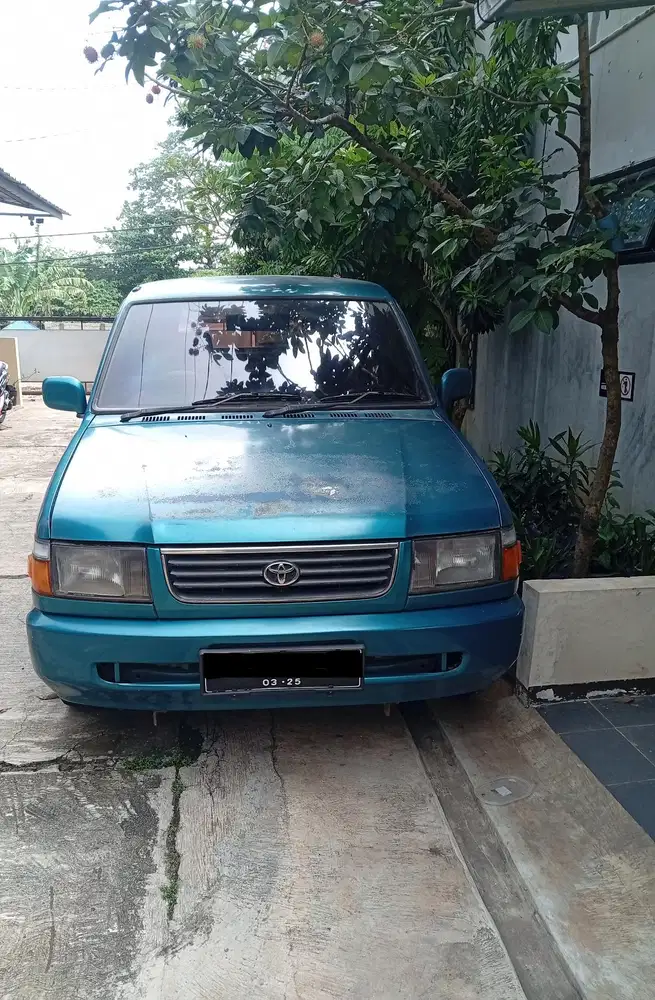 Mobil Toyota Kijang LGX