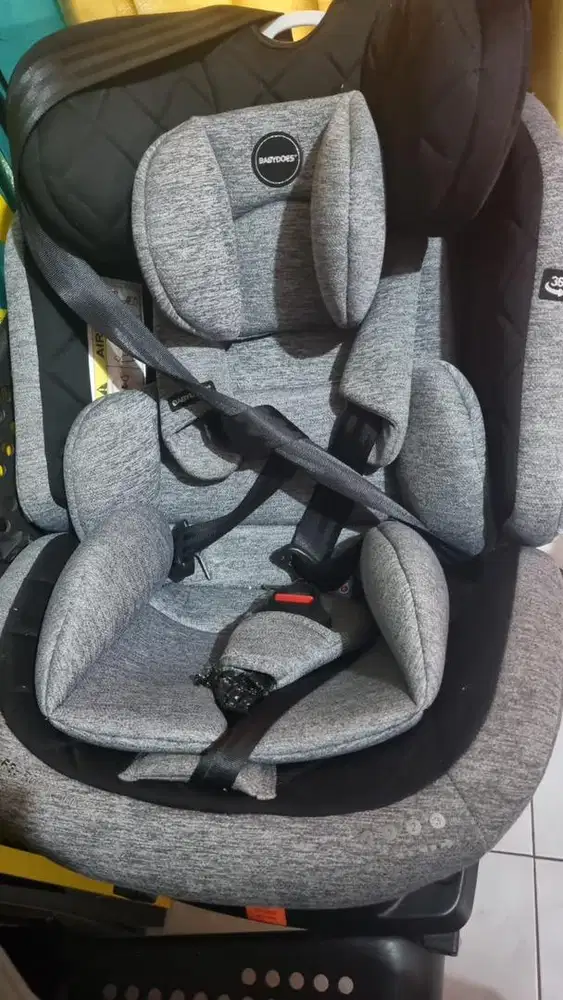Carseat babydoes full rotate 360