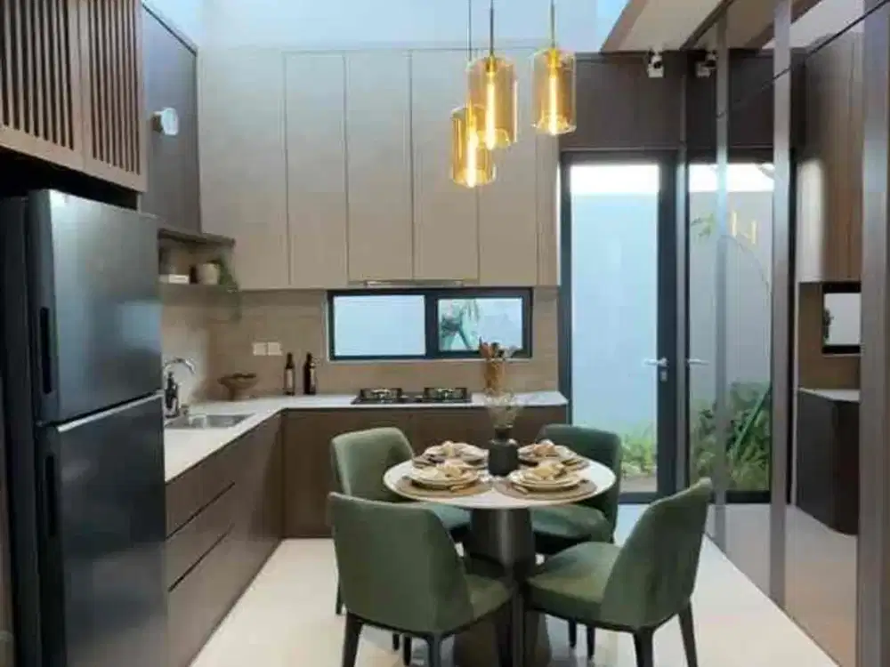 DIJUAL RUMAH CANTIK 2 LANTAI DI CITRA 8