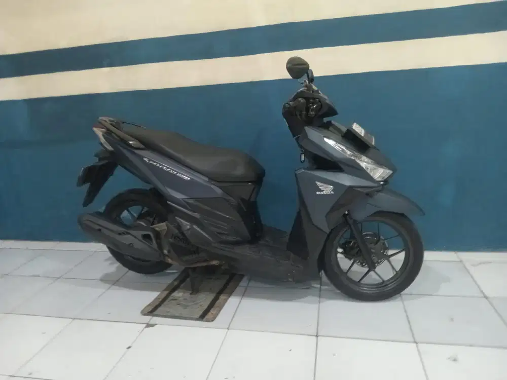 (for sale) honda vario led old 150 2017 istimewa