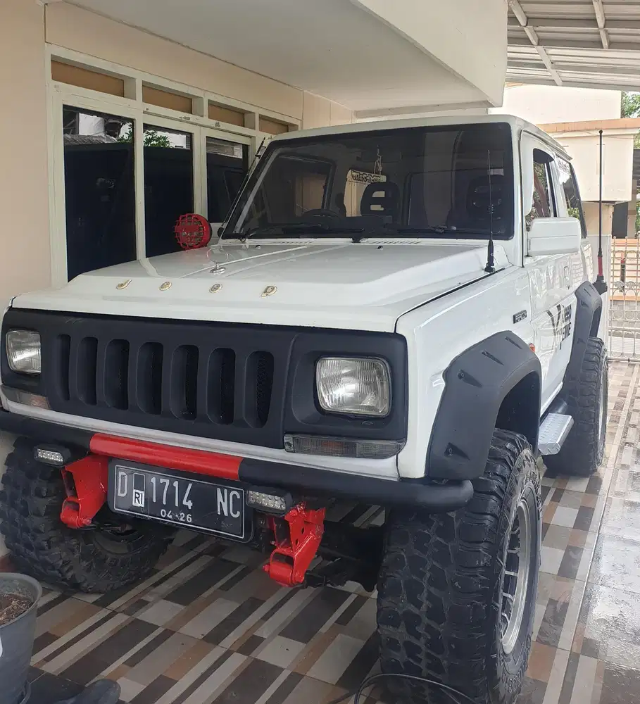 Daihatsu Feroza 1996 Bensin