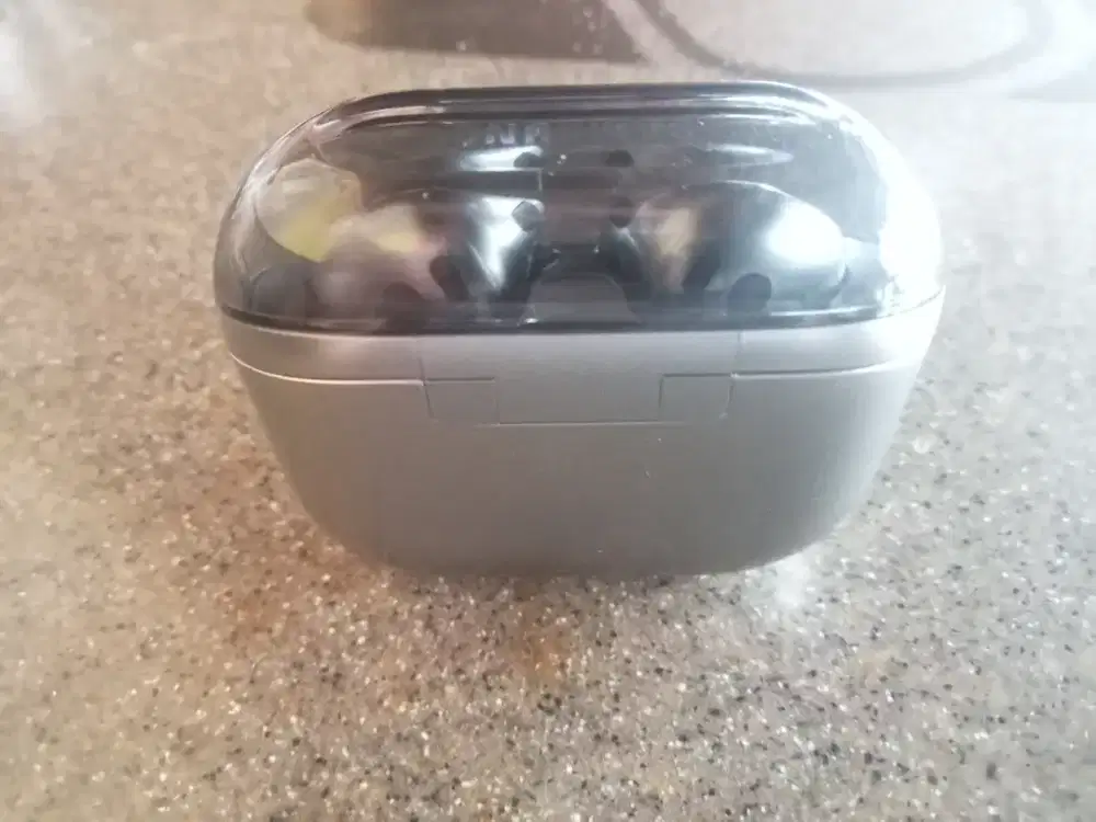 GALAXY BUDS3 (EMAN NDAK DI PAKAI)