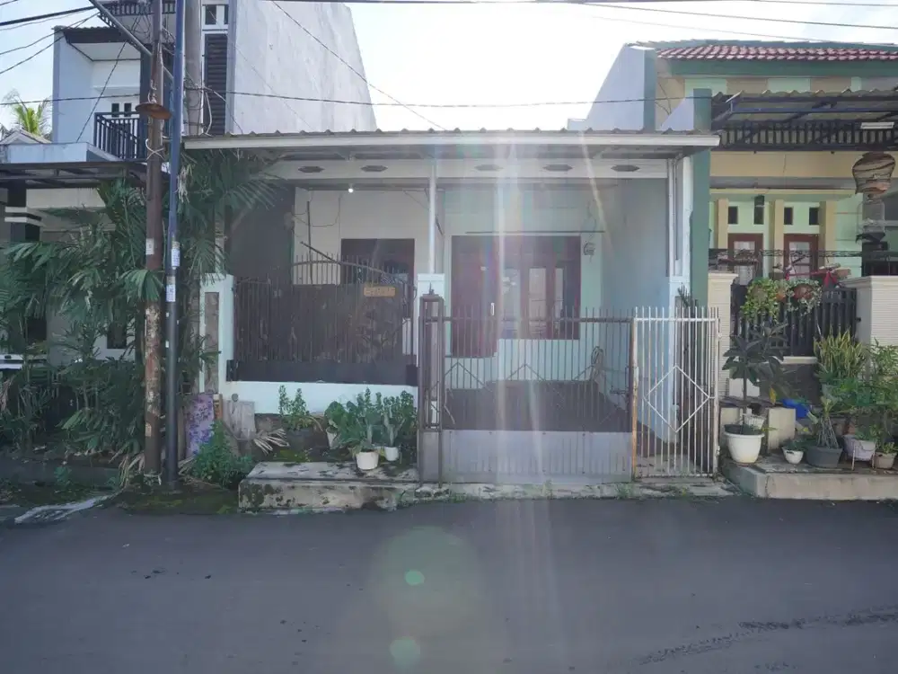 Jual Rumah Seken SHM 10 Menit ke RS Permata Pamulang Siap Huni J-21888