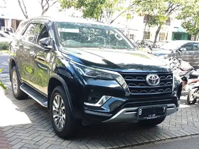 Toyota Fortuner Tangan Pertama, Pajak Panjang, AC Dingin, Siap Jalan