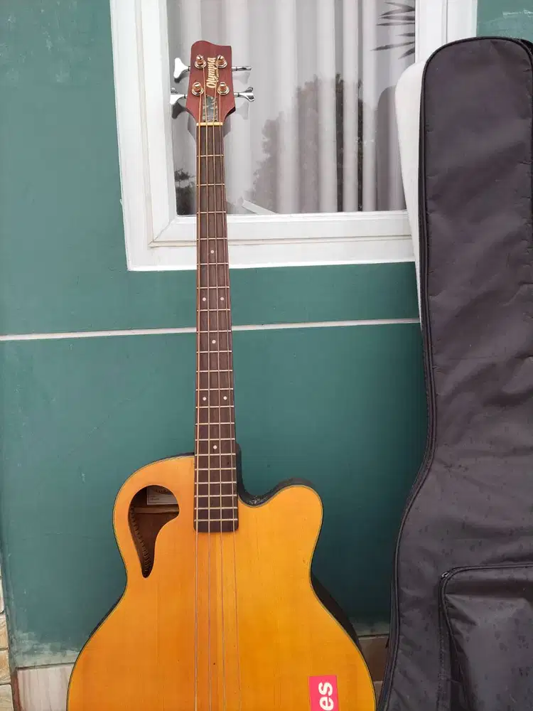 jual cepat , nyari yg mau lanjutin , sayang gitar bagus soalny