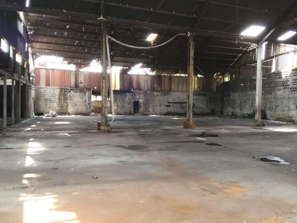 *Dijual Gudang, ada perkantoran NOL jalan Mastrip, Surabaya*