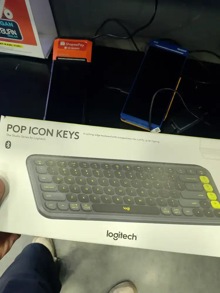 POP ICON KEYS ICON WIRELESS BLUETOOTH