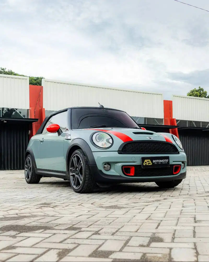Mini Cooper S 1.6 R57 Convertible 2011 Ice Blue