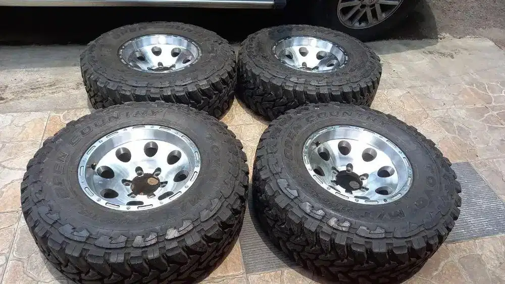 Triton 1set velg/ban MT 15x31/10,5