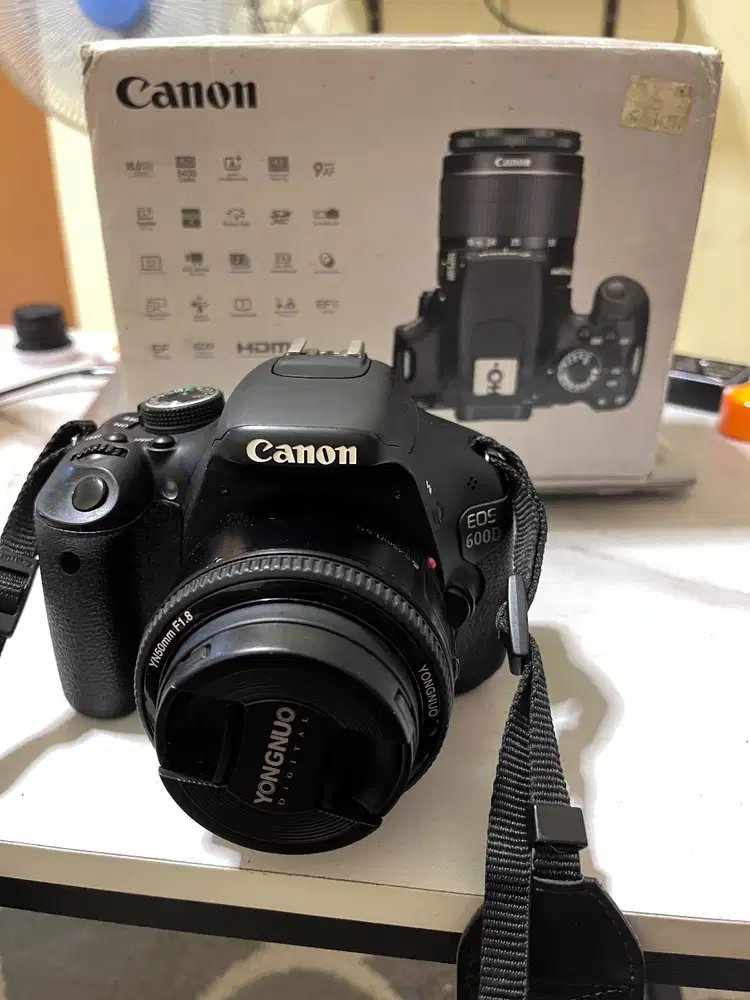 Canon 600D Mulus & Gress