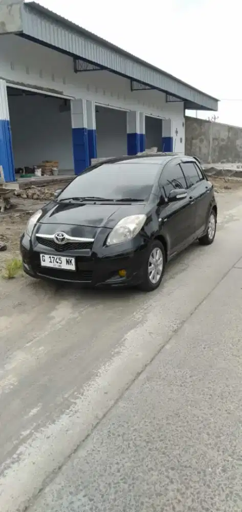 Toyota yaris E matic