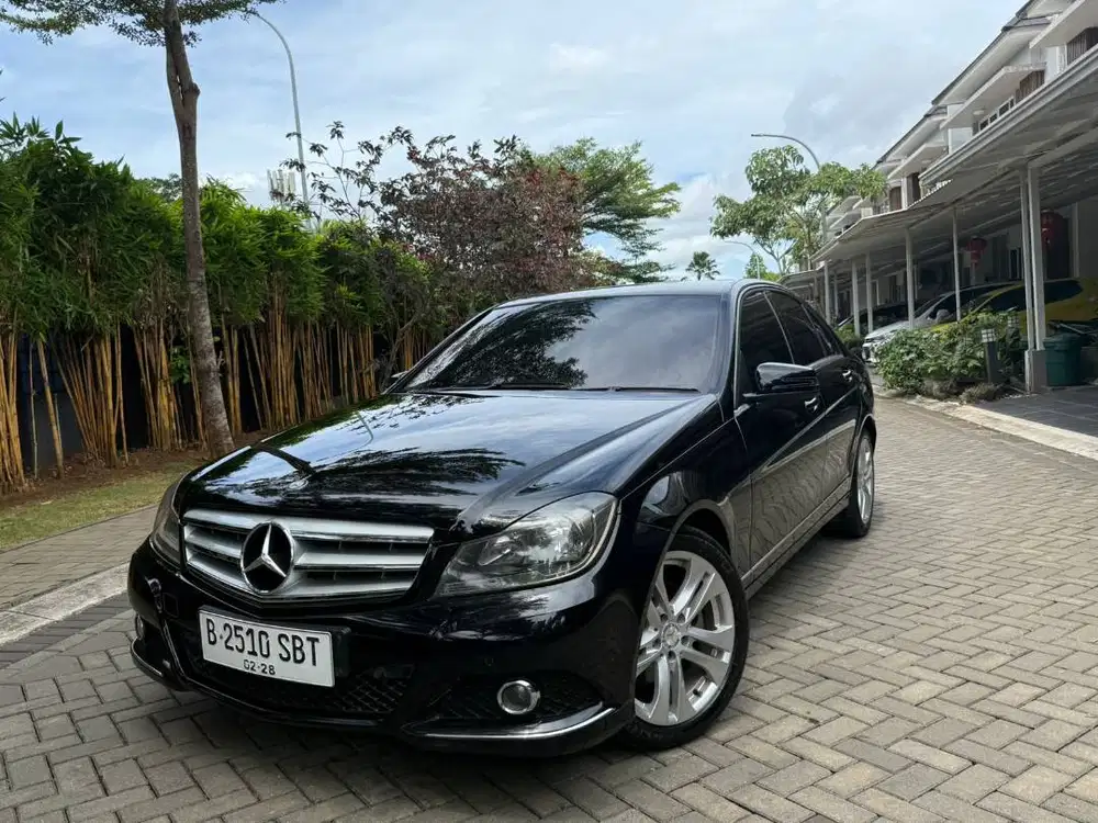 Mercedes Benz Mercy C200 AVG CGI 2012 Avantgarde