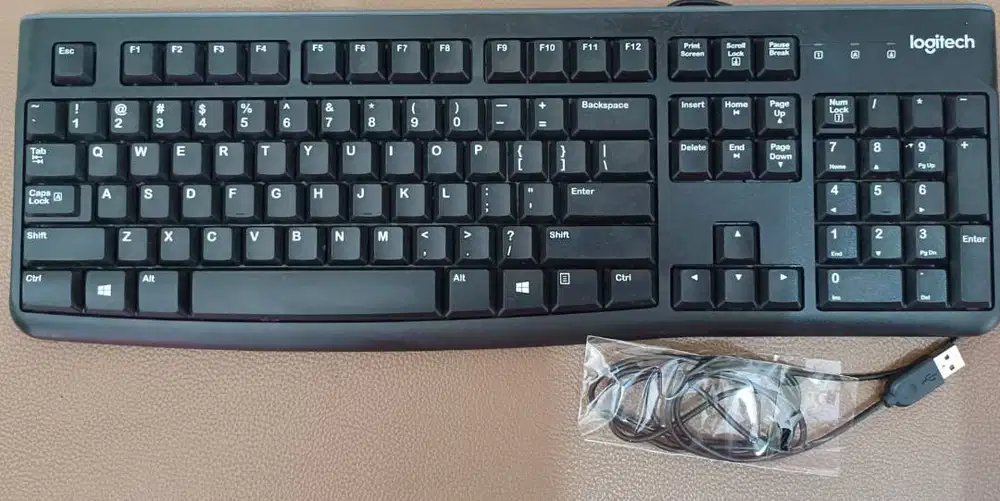 KEYBOARD LOGITECH K120 Black – Cuma dipakai sebulan