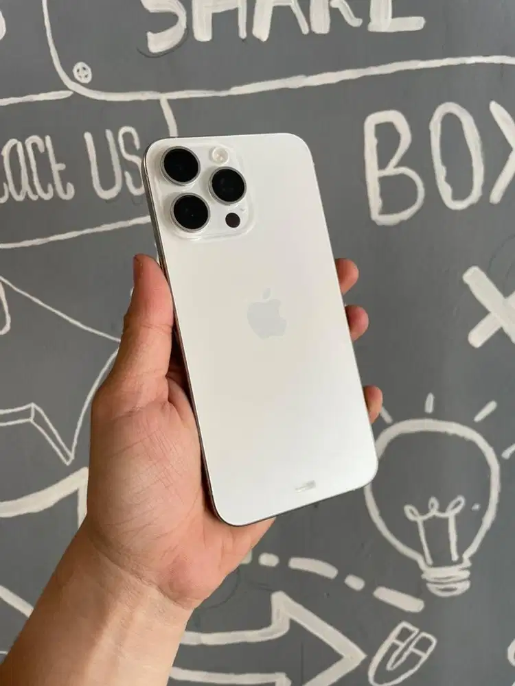 bisa tt iphone 15 promax 256gb White full ori ibox no minus