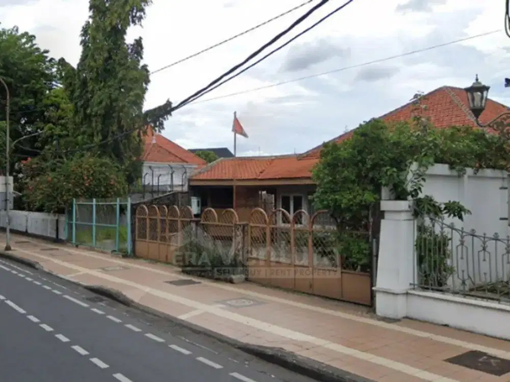 Dijual Rumah Besar Lokasi Strategis & Komersial Raya Darmo  Nol jalan Raya