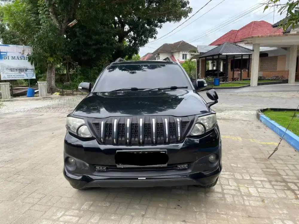 Toyota Fortuner Bensin