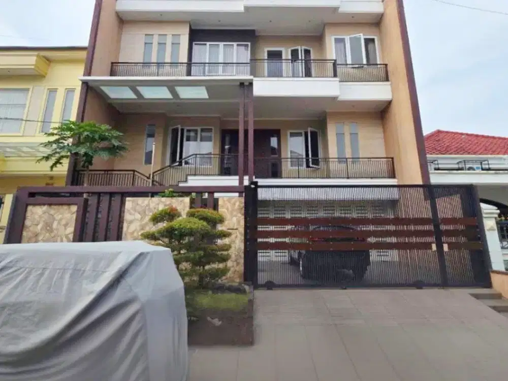 Premium Rumah Murah 3 Lt Galaxy Bumi Permai Araya Dekat Pakuwon City