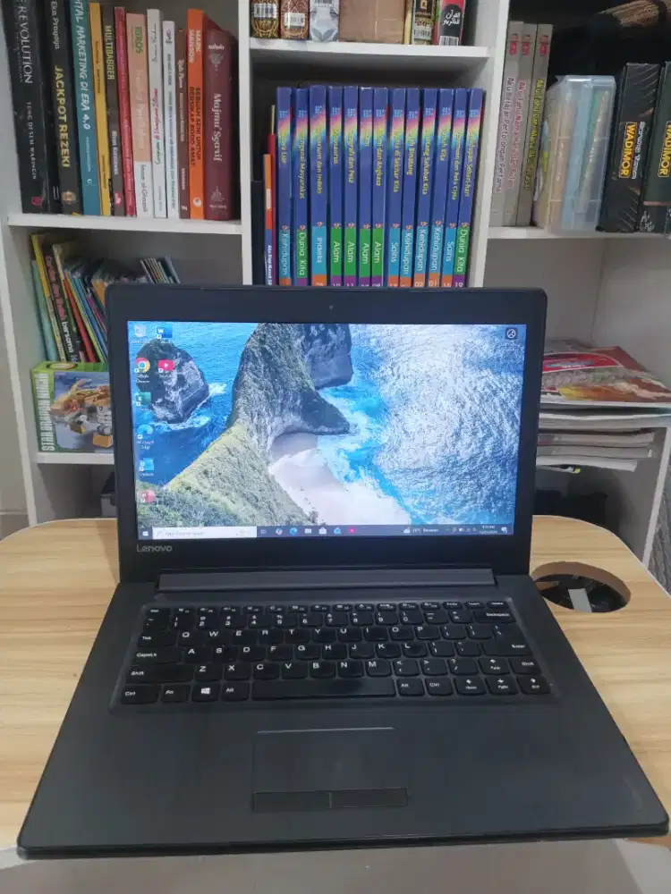 Lenovo Ideapad 310 Core i5 gen 7 SSD 250GB+HDD 500GB Double VGA Mulus