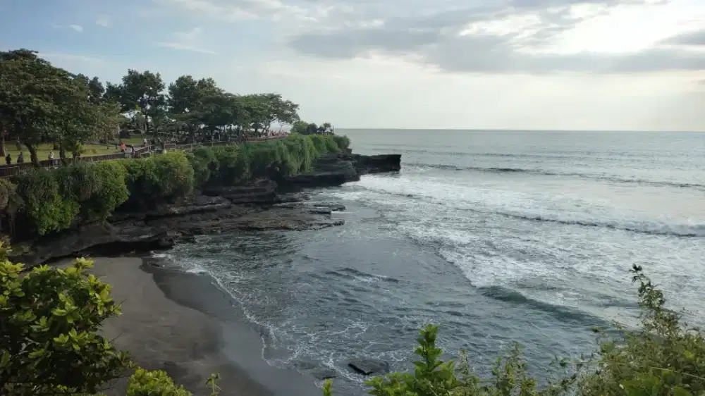 LOKER ASISTEN RUMAH TANGGA