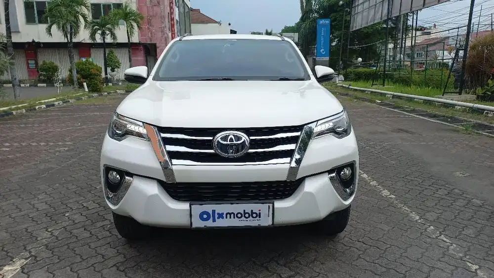 Pajak Panjang - Toyota Fortuner 2.7 4x2 SRZ Bensin-AT 2020