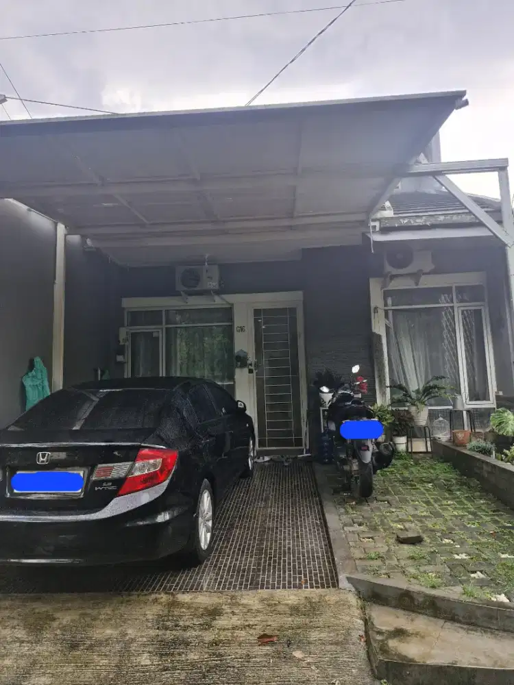 DIJUAL RUMAH MINIMALIS MONOKROM SIAP HUNI  SEMI FURNISHED