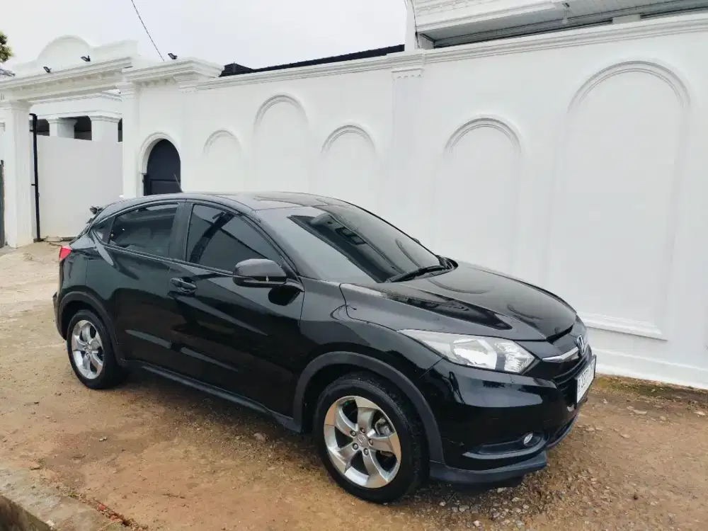 Honda hrv s automatic
