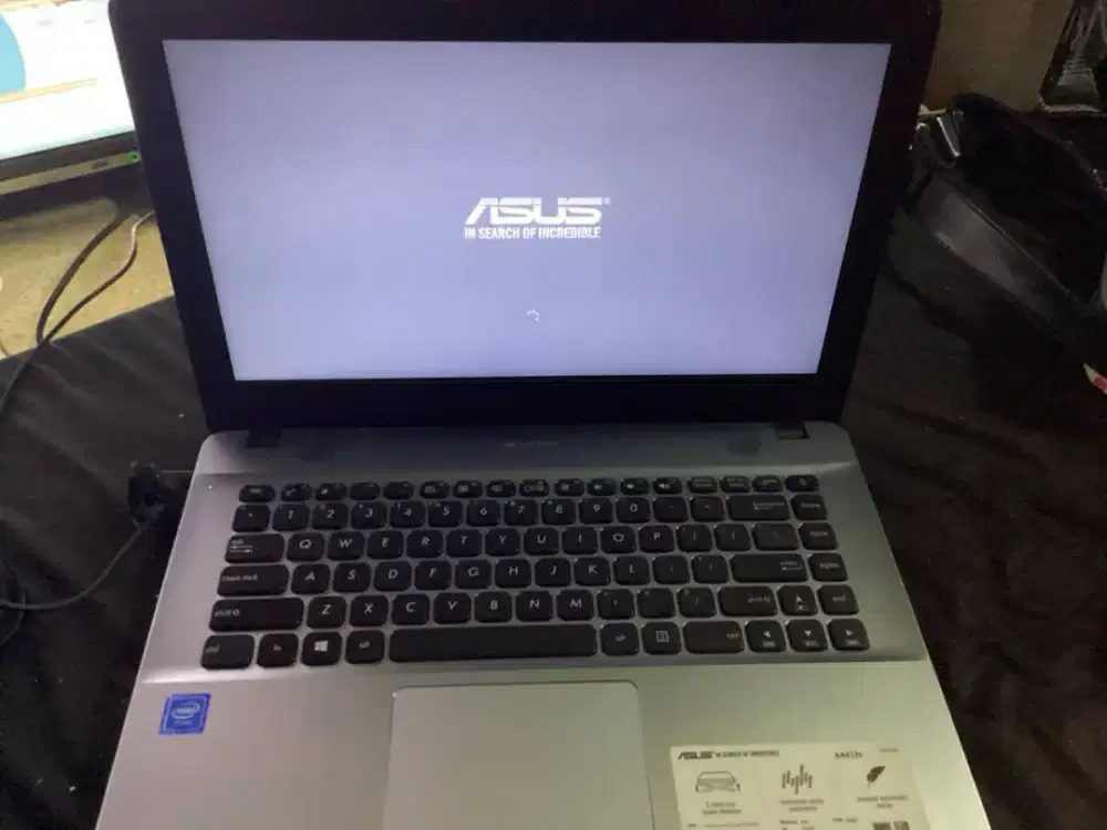 laptop asus x441n ram 4 hdd 512 gb