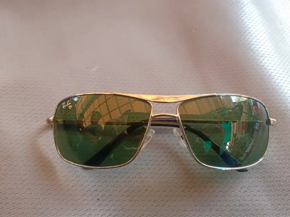 Kacamata ray ban