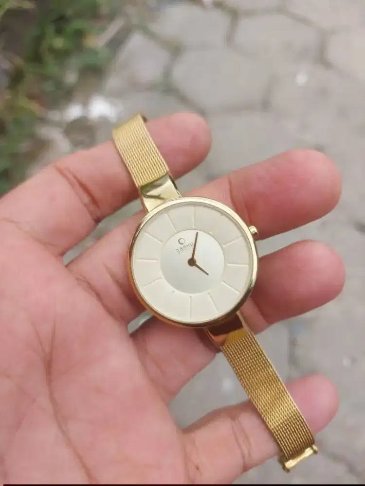 Jam Wanita Obaku