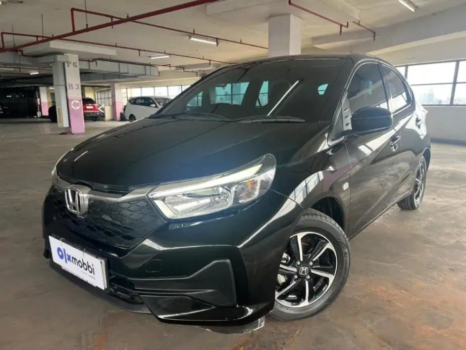 Like New TDP 10JT Honda Brio Satya 1.2 E Bensin-AT 2025 Hitam