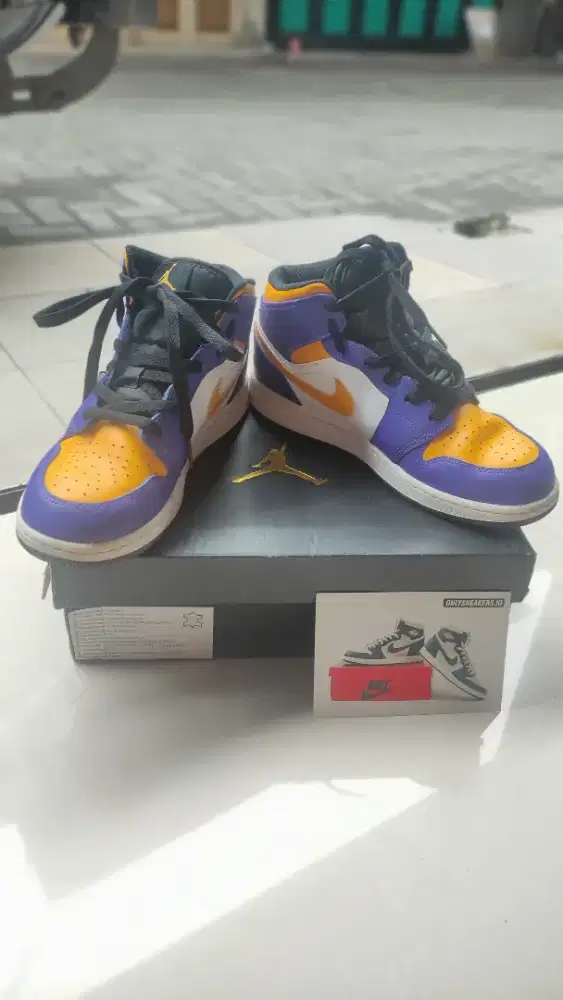 Air Jordan 1 mid (GS)