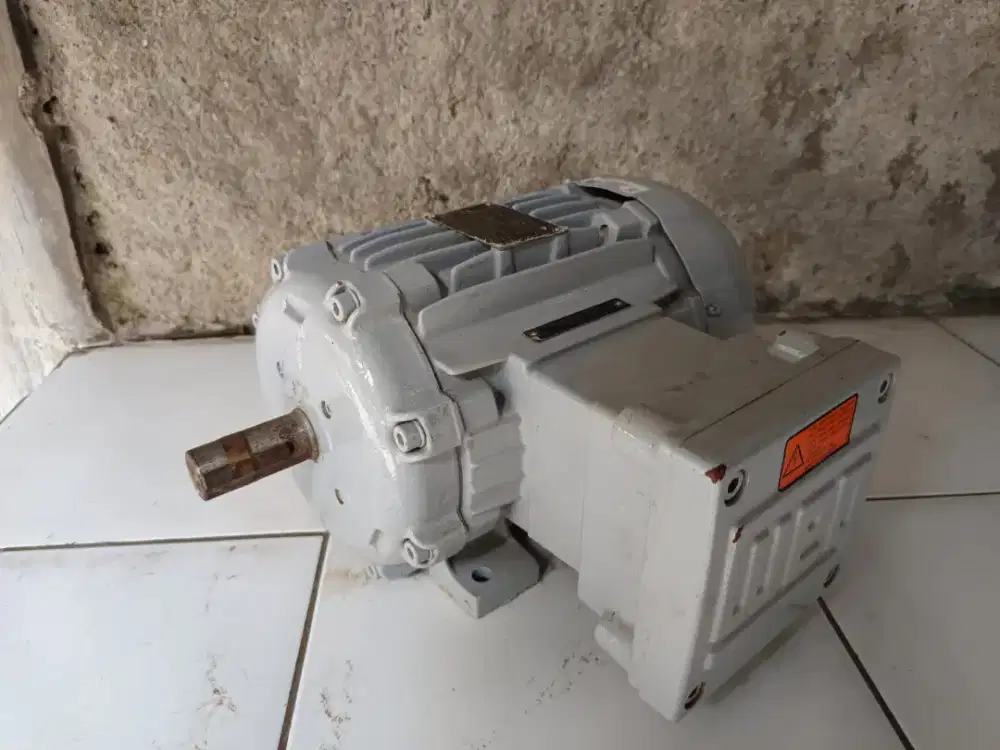 MOTOR WEG W21 Exp Proof 1.5 kW 3 Phase