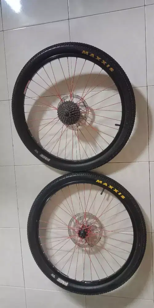 Wheellset ALEXRIMS size 26 Ban MAXXIS ±92% siap pasang.