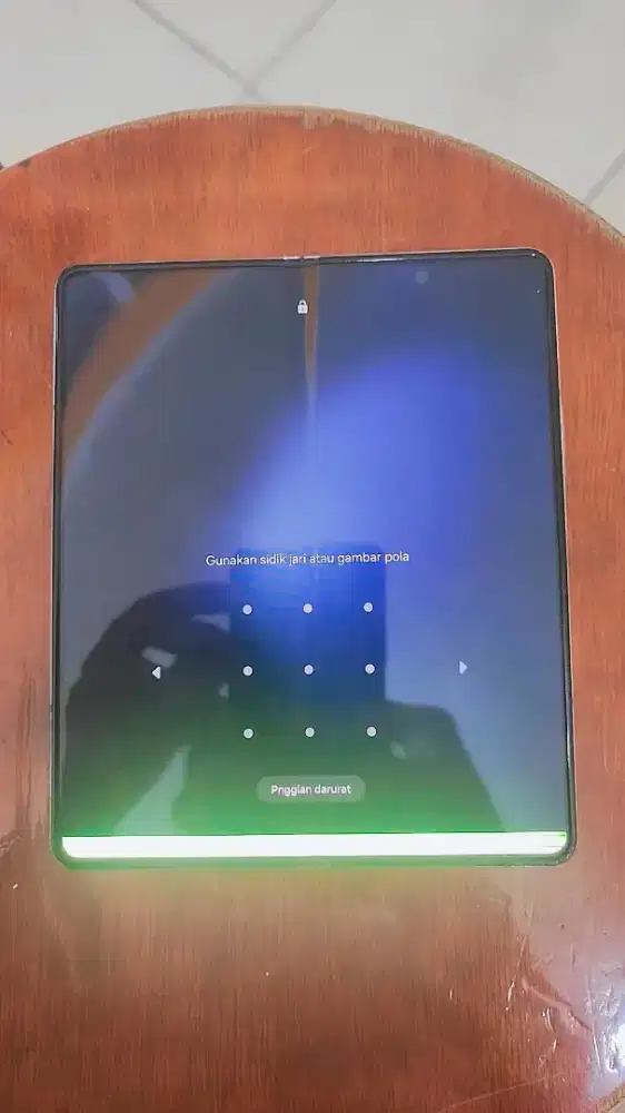 Samsung Galaxy Z Fold5 12/512GB Minus lcd bergaris