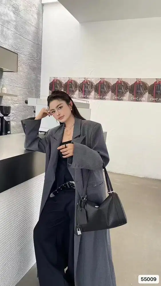 Di Cari HOST LIVE STREAMING KHUSUS WANITA Yang Berpengalaman.