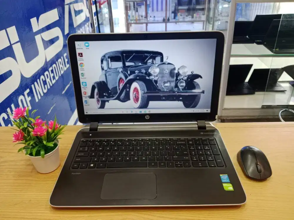 PROMO DESEMBER LAPTOP EDITING DAN GAME HP PAVILION 15 CORE i7 RAM 8GB