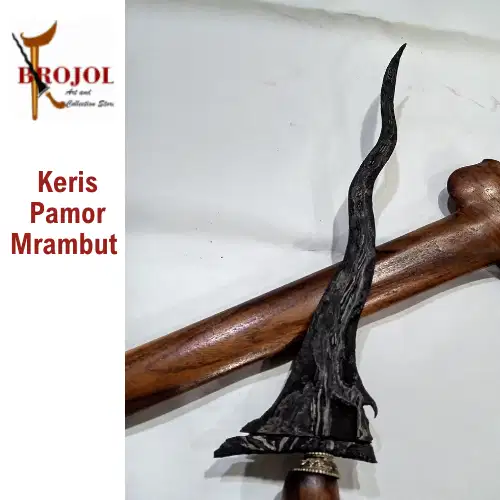 Keris Sepuh kebo dhengen pamor Mrambut Wingit era Majapahit Rawatan