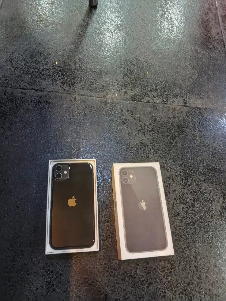 Iphone 11 256gb mana masih baru lagi
