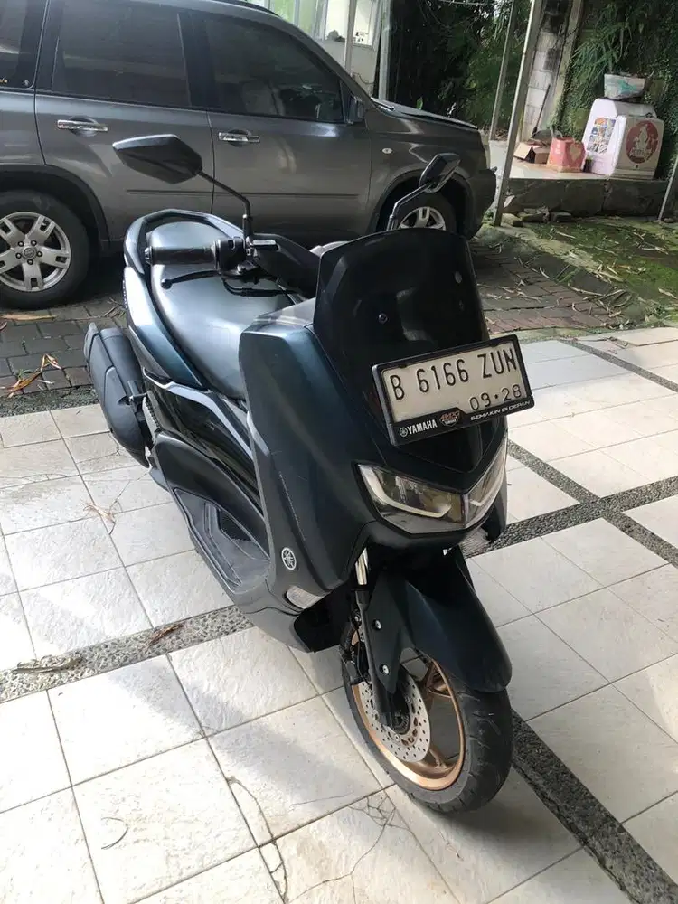 Nmax new 2023 seperti baru