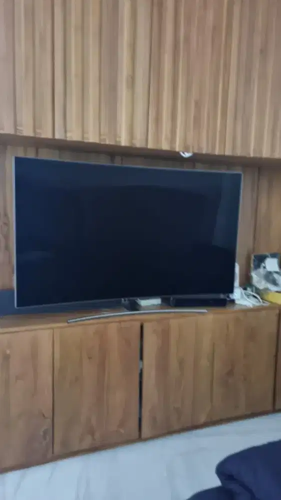 SAMSUNG QLED CURVED TV 65 inch SMART TV