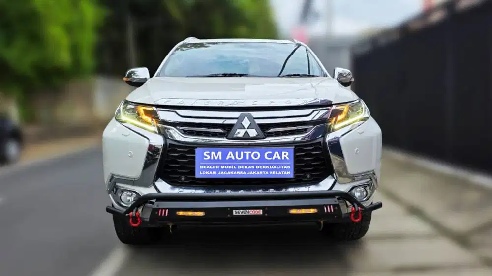 MITSUBISHI PAJERO SPORT 2.4 DAKAR 2018 AT LOW KM, LOK JAGAKARSA JAKSEL