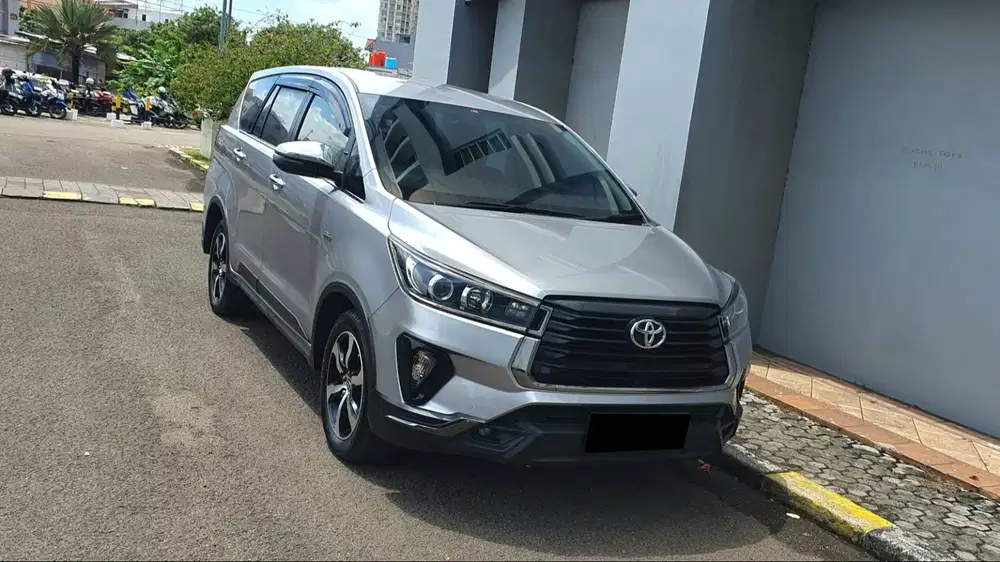 [ GARANSI 5TH ] Toyota Kijang Innova Reborn Venturer 2.0 2TV 2022/2023