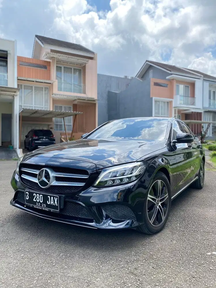 SUPER MURAH JAMIN SIAP PAKAI ! Mercedes Benz C180 Avantgarde 2019 2020